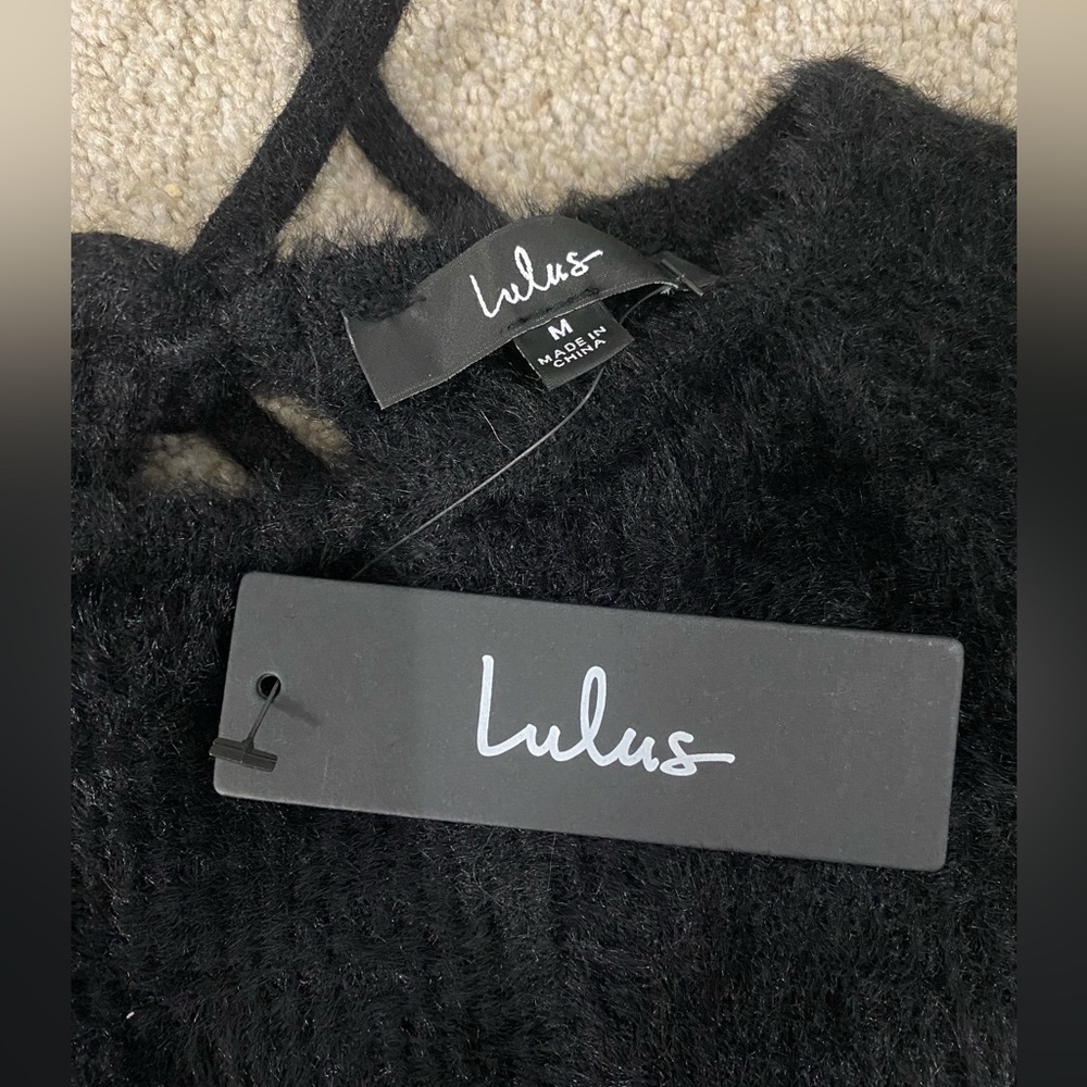 NWT Lulus Black Sweater with Bows On The Back!